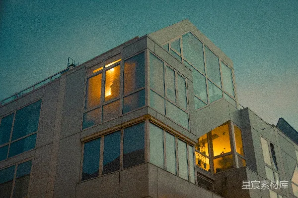 高清摄影 白色油漆的建筑物的照片