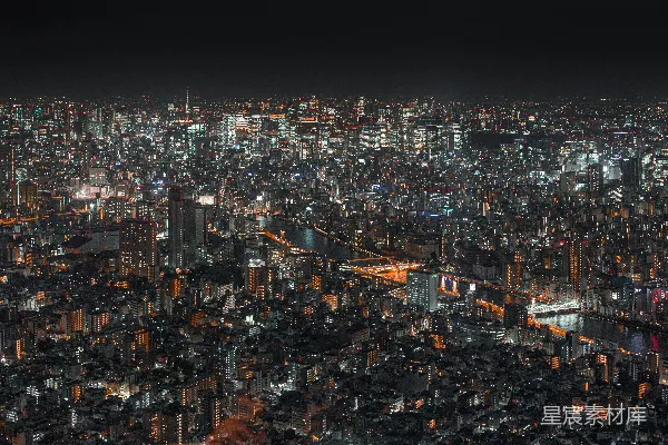 夜晚灯火辉煌的城市夜景俯视图