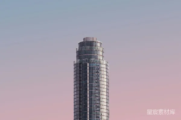 高清摄影 灰色的塔楼建筑在蓝天底下