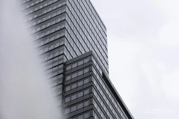 高清摄影 白天的灰色混凝土建筑