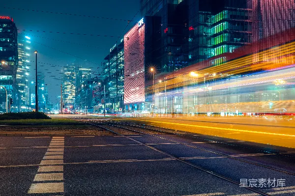 高清摄影 一张模糊的城市街道夜景照片
