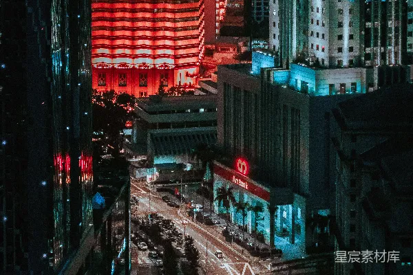 高清摄影 夜晚城市道路上的汽车