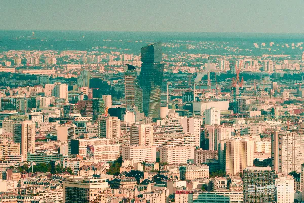 高清摄影 从埃菲尔铁塔顶部俯瞰巴黎市景。