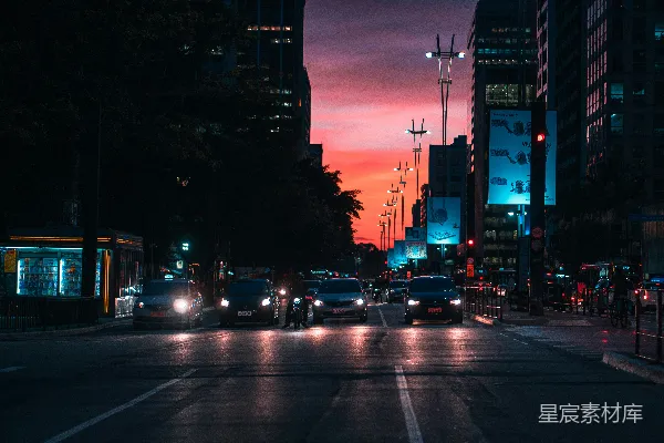 高清摄影 夜晚道路上的汽车