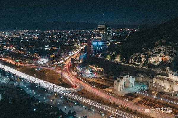 高清摄影 夜晚灯火辉煌的高楼大厦城市