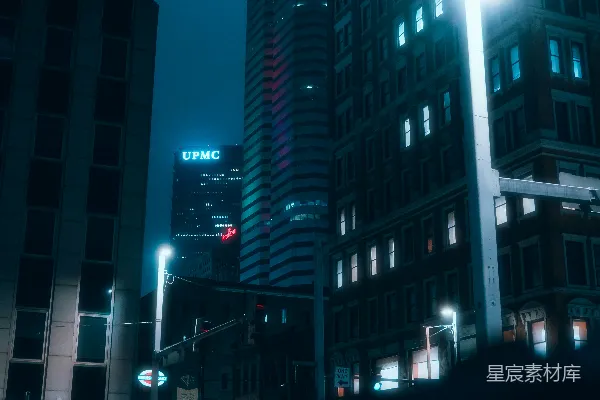 高清摄影 夜晚路灯下的城市建筑