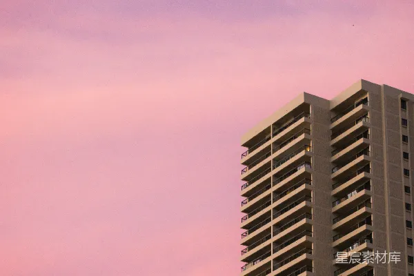 高清摄影 夕阳下的混凝土建筑