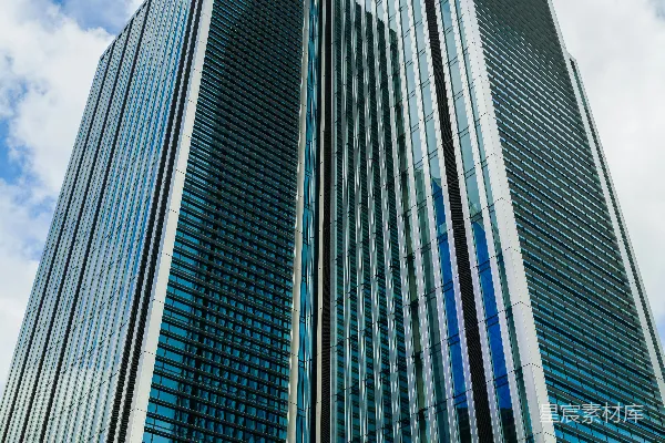 高清摄影 一座很高、有很多窗户的大楼