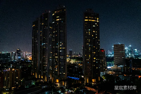 高清摄影 从建筑物顶部俯瞰城市的夜景