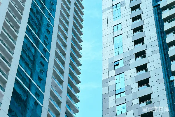 高清摄影 两栋高大的建筑物并排而立