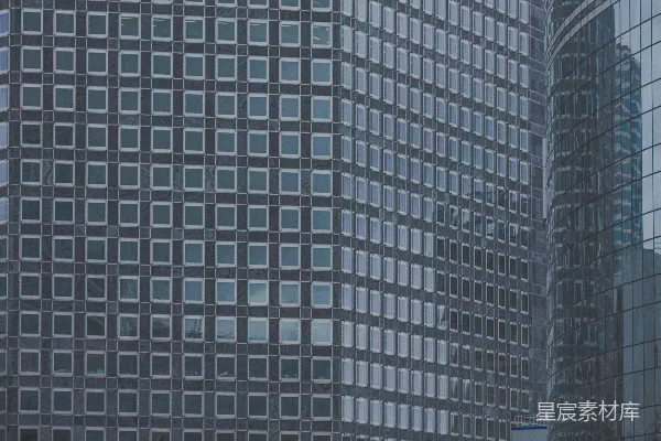 高清摄影 几栋大型建筑物并排相邻