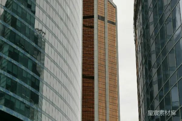 高清摄影 白色和黑色的混凝土建筑