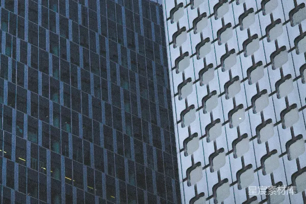 高清摄影 一座带有钟表的高大建筑