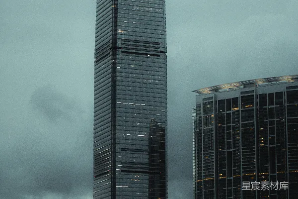 高清摄影 黑白色的高层建筑在白云下