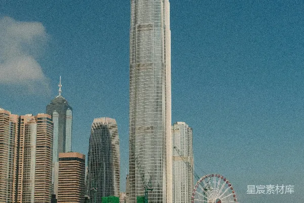 高清摄影 香港天际线，摩天轮和摩天大楼。