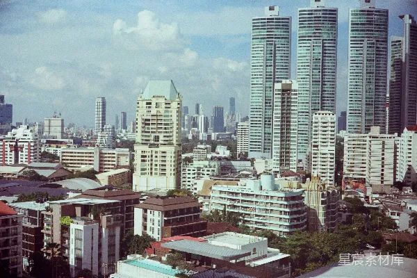 高清摄影 一座城市的景象，高大的建筑物林立。