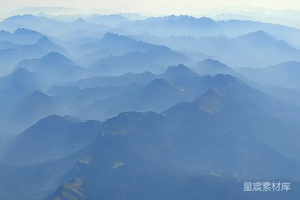 飞机上看山 Range from an airplane view