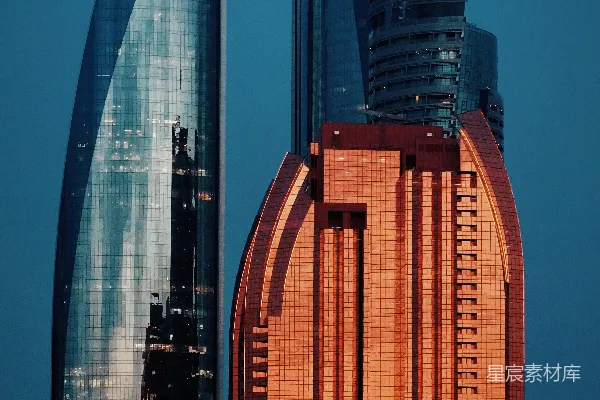 高清摄影 一座非常高的建筑紧挨着另一座非常高的建筑。