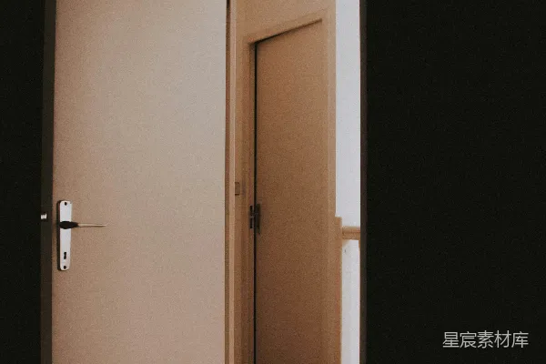 高清摄影 打开门