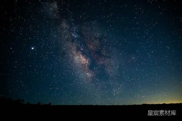 星空下的星空夜空