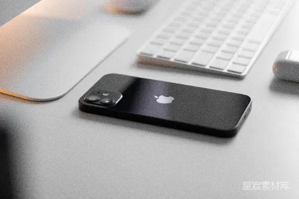 高清摄影 黑色的iPhone 7搭配银色的MacBook