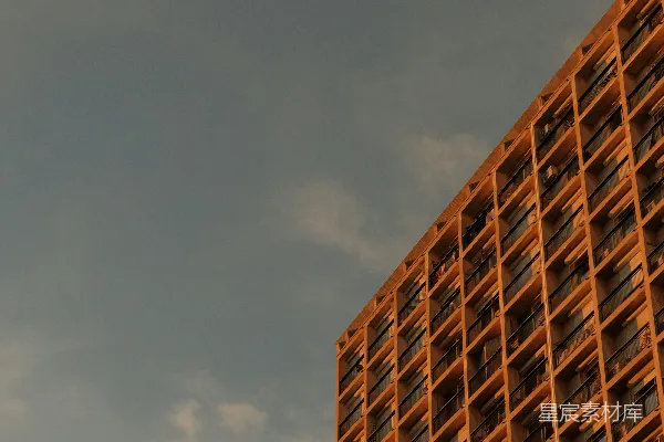 高清摄影 现代建筑外墙与多云的天空背景