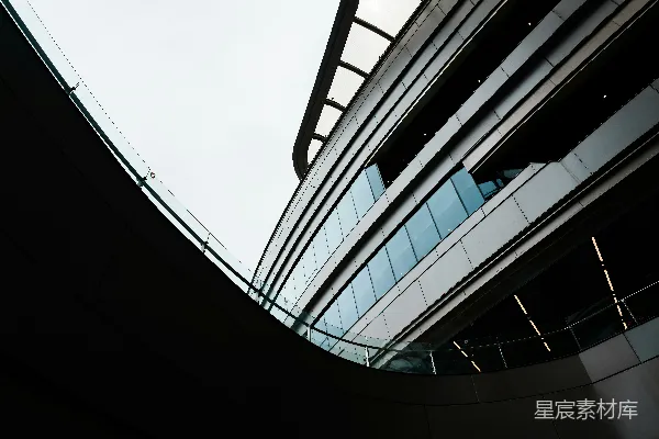 高清摄影 现代曲面建筑，玻璃幕墙和自动扶梯