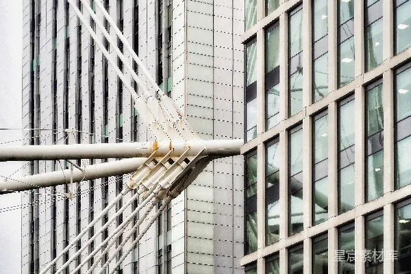 高清摄影 现代玻璃幕墙建筑和桥梁缆索。