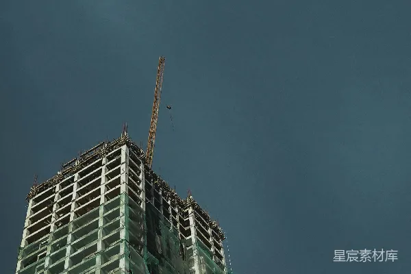 高清摄影 白天正在建设中的高楼