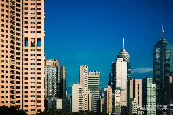 高清摄影 摩天大楼在晴朗的蓝天映衬下