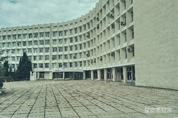 高清摄影 白天的白色混凝土建筑