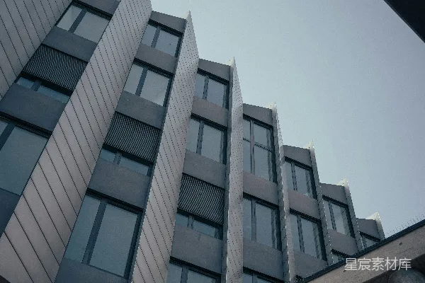 高清摄影 现代建筑的玻璃幕墙和混凝土柱