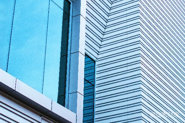 高清摄影 棕白相间的混凝土建筑