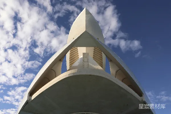 高清摄影 现代建筑结构与蓝天背景