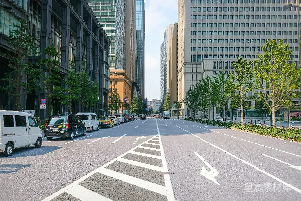 高清摄影 白天城市路边停着的汽车