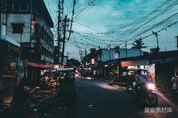 高清摄影 夜间道路上的汽车