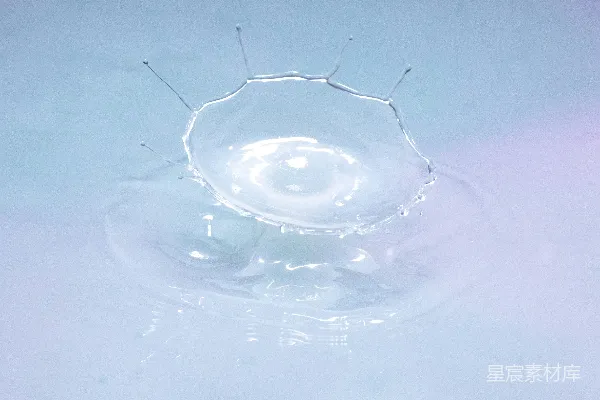 高清摄影 透明玻璃碗里的水滴