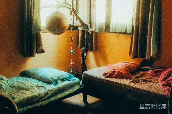 高清摄影 一间有两张床的卧室
