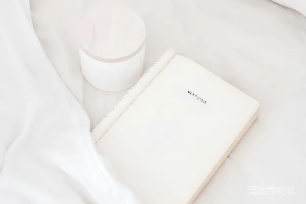高清摄影 白本子
