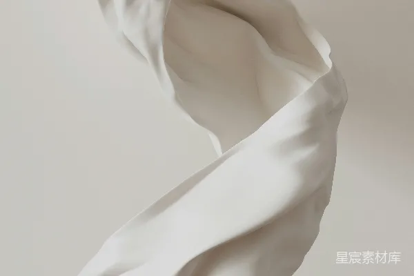 高清摄影 一件女性雕塑，披着飘逸的白色织物。