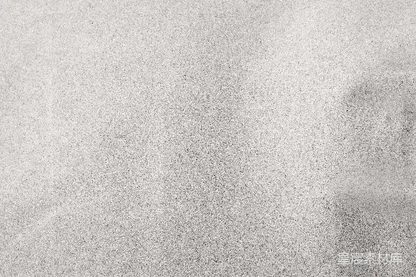 高清摄影 一张黑白照片，地面上覆盖着积雪。