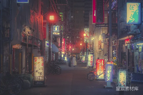 一条狭窄的城市街道夜晚霓虹灯闪烁
