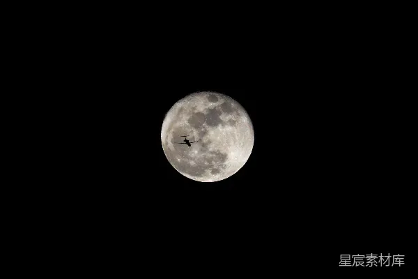 高清摄影 夜晚的满月