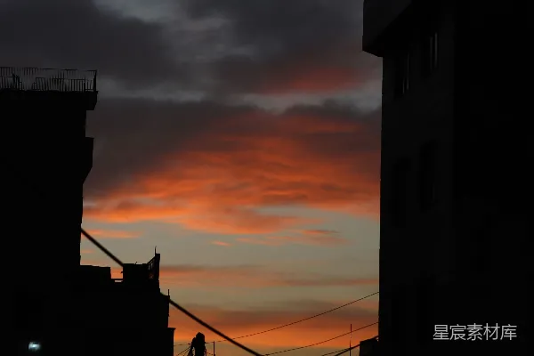 高清摄影 夕阳下桥梁的剪影