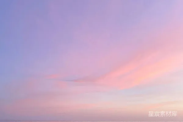高清摄影 人们在白天在海滩上行走