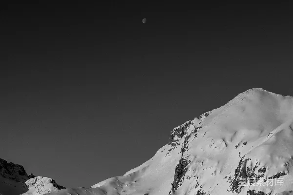 高清摄影 积雪的山