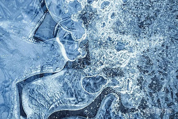 高清摄影 一张水和冰的特写照片