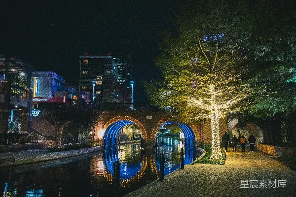 高清摄影 一座跨越水域的桥梁