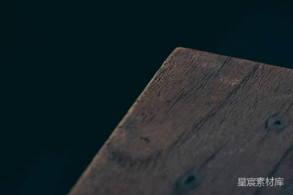 高清摄影 一张桌子上的木头特写。