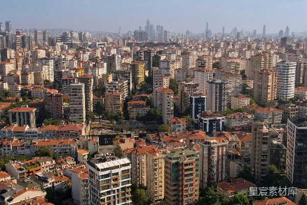 一座有许多建筑的城市